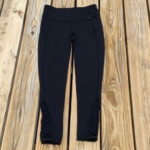 CALIA by Carrie Underwood Black Cropped Leggings